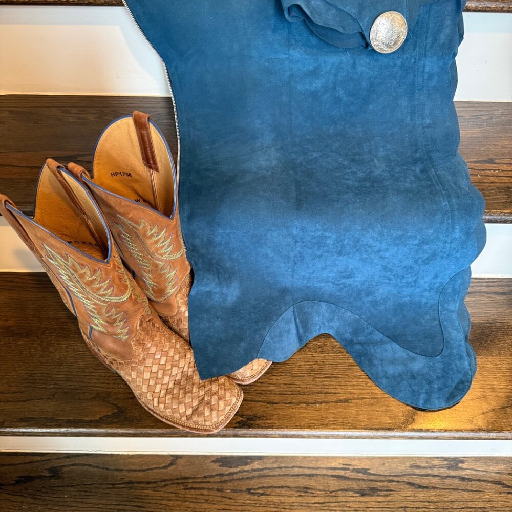 Show Season XS teal western chaps in EUC - Picture 3 of 7